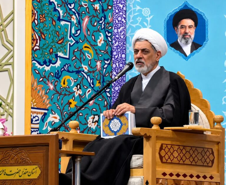 رعایت حقوق دیگران از شروط قبولی اعمال عبادی است