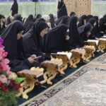 محفل «دخترانه پای درس مادر» در حرم بانوی کرامت + تصاویر و فیلم